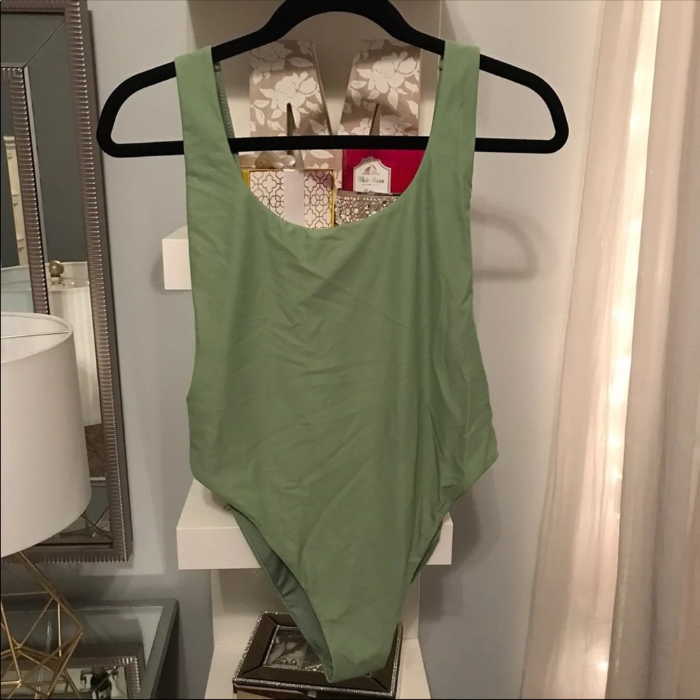 Aerie Swimsuit M